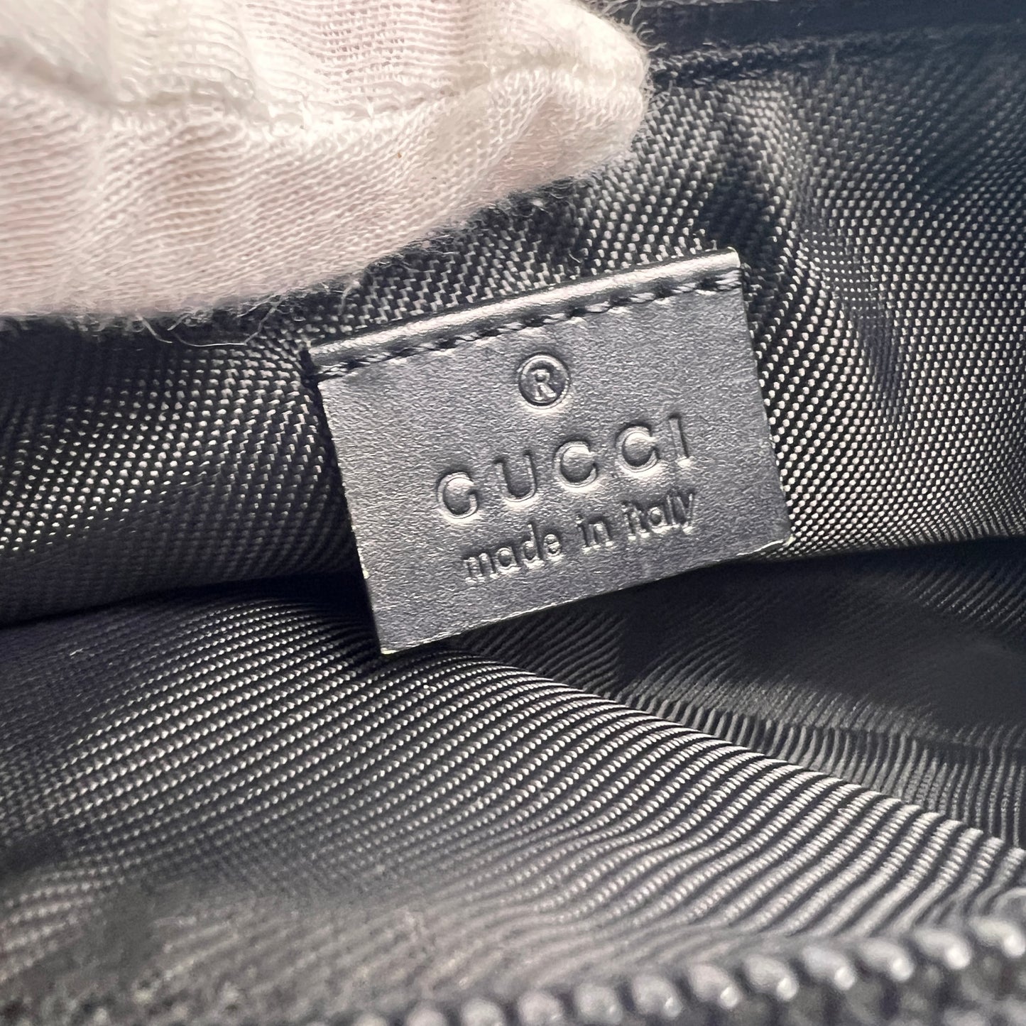 Gucci Black Pouches A-14633