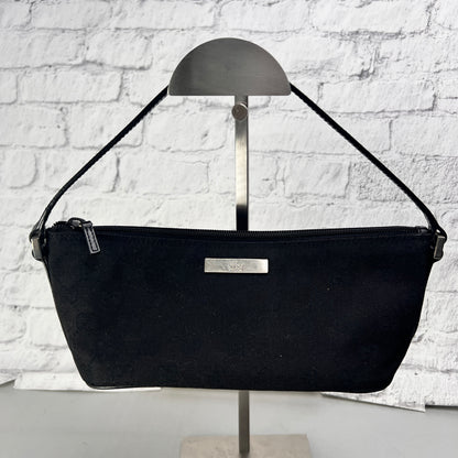 Gucci Black Pouches A-14633