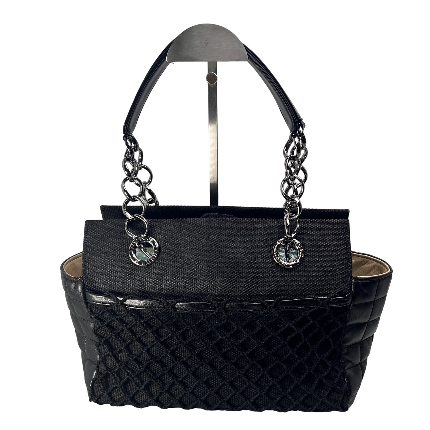 Chanel Black Shoulder Bags A-14657