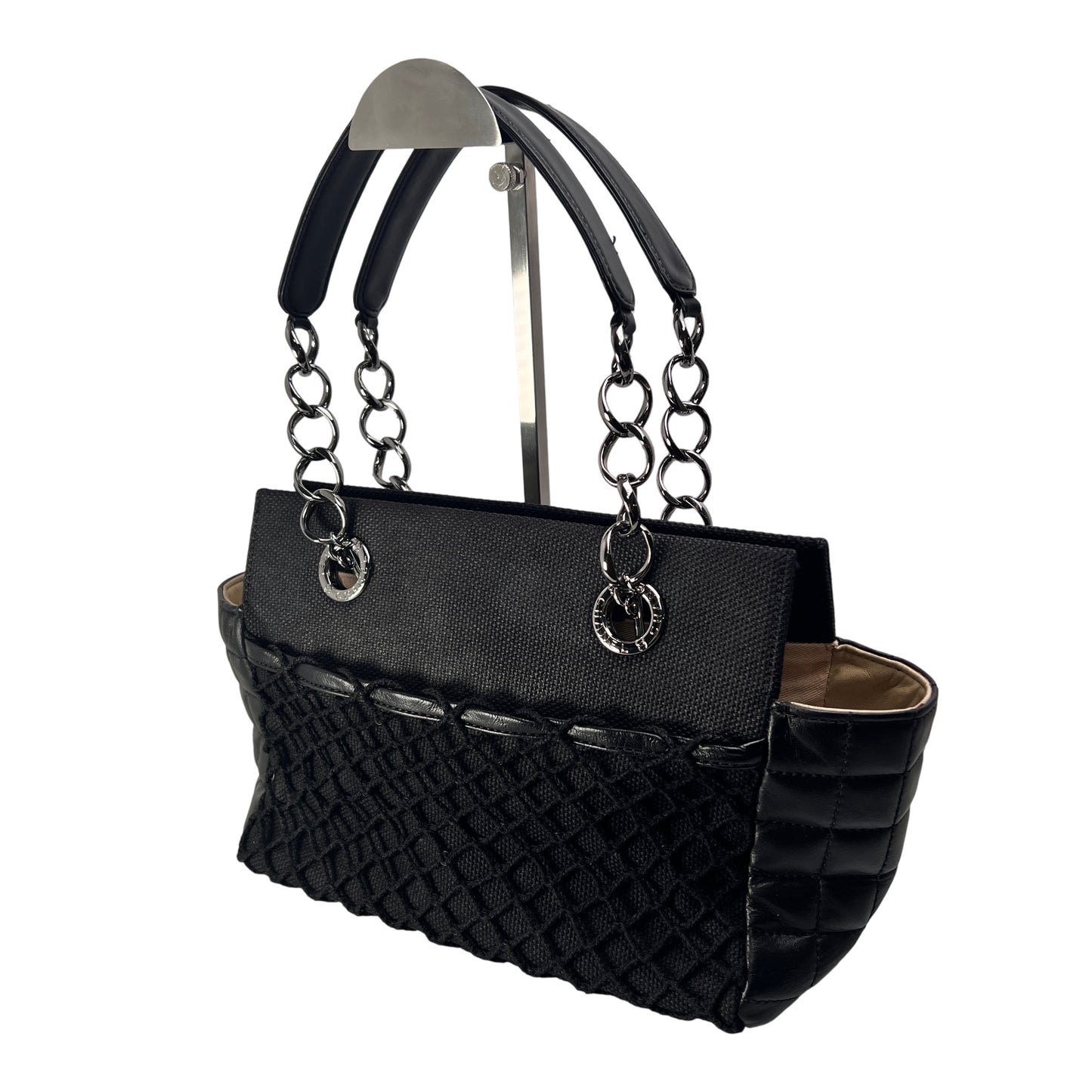 Chanel Black Shoulder Bags A-14657