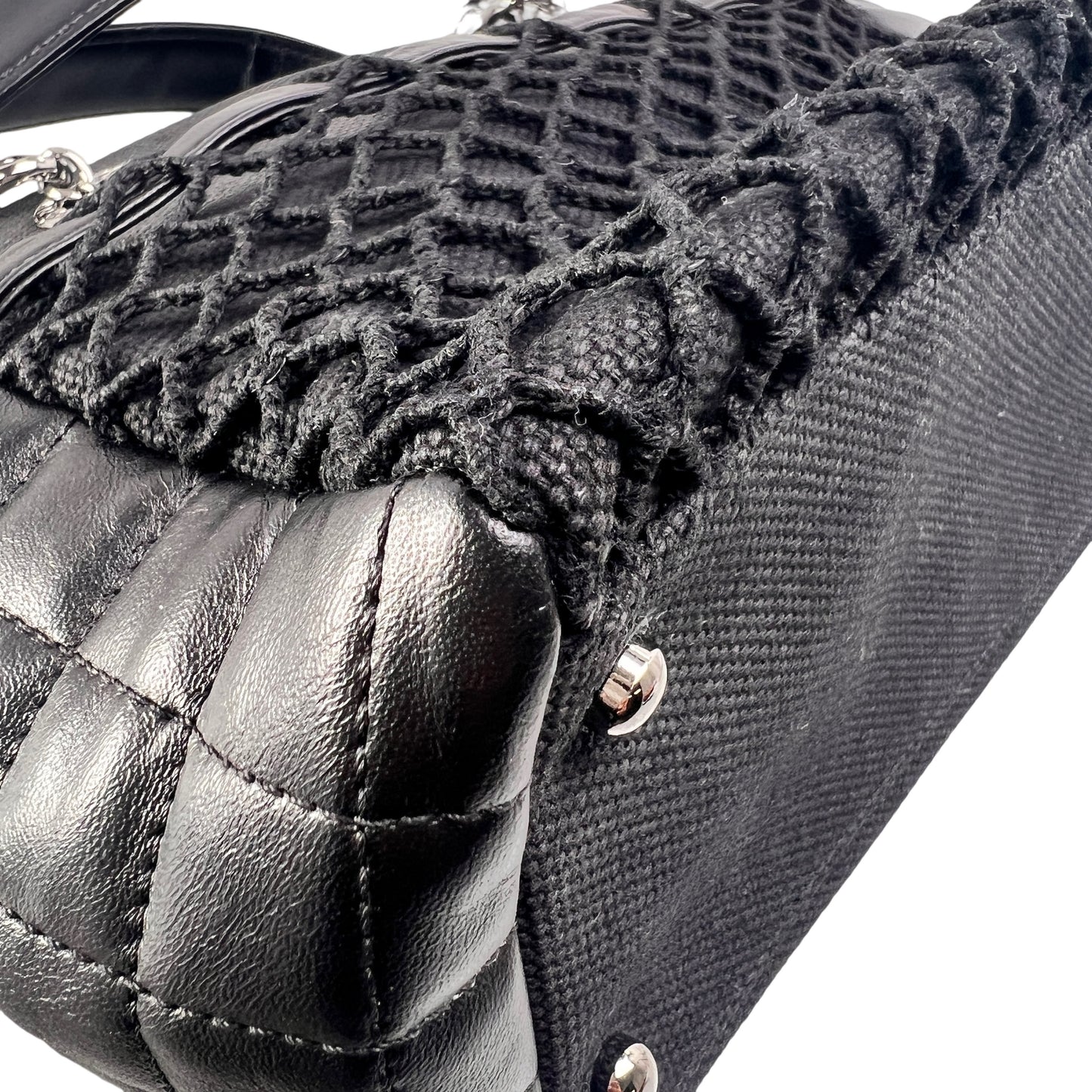 Chanel Black Shoulder Bags A-14657