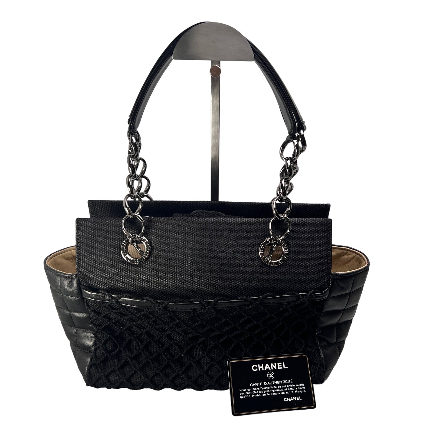 Chanel Black Shoulder Bags A-14657