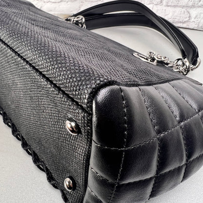 Chanel Black Shoulder Bags A-14657