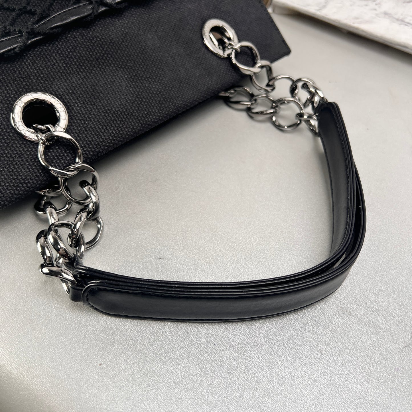 Chanel Black Shoulder Bags A-14657