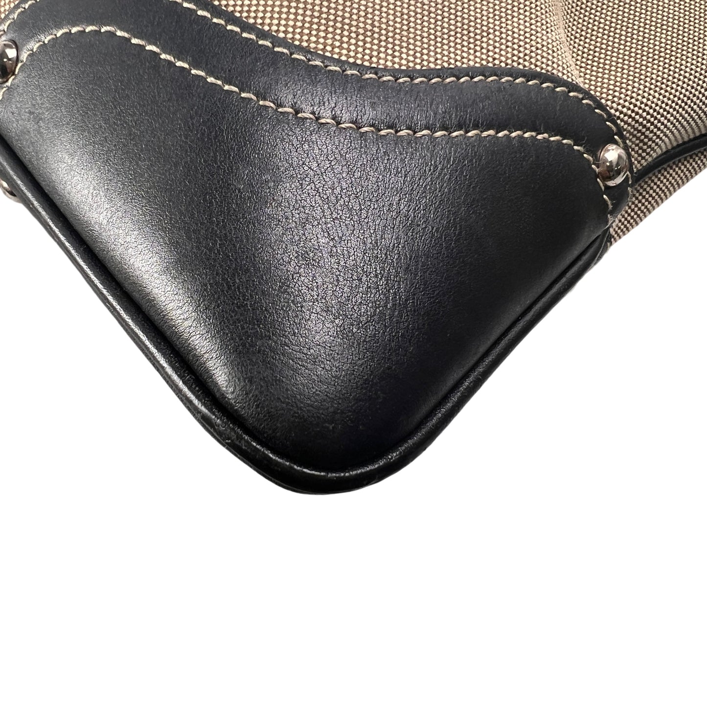 Prada Multicolor Shoulder Bags A-14667