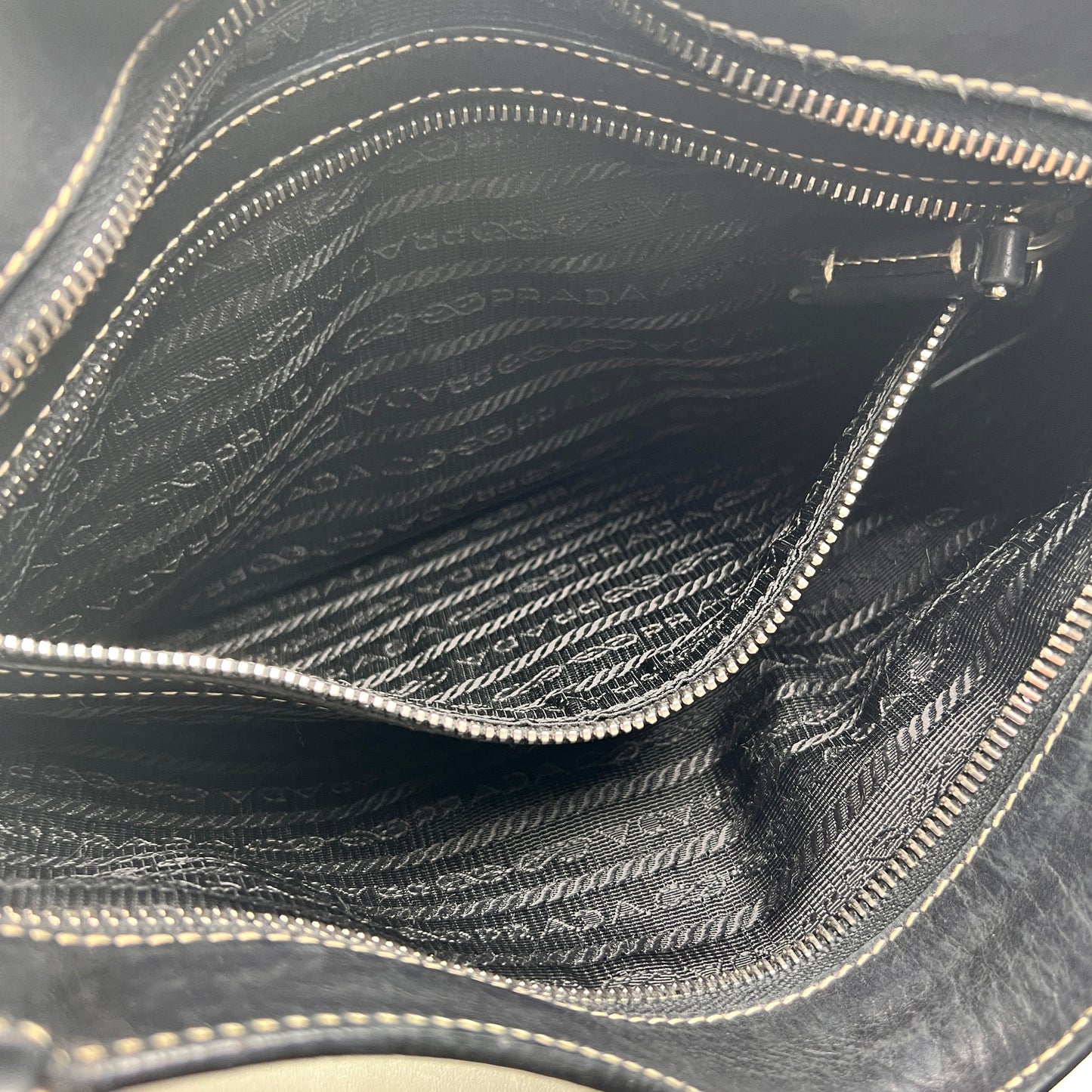 Prada Multicolor Shoulder Bags A-14667