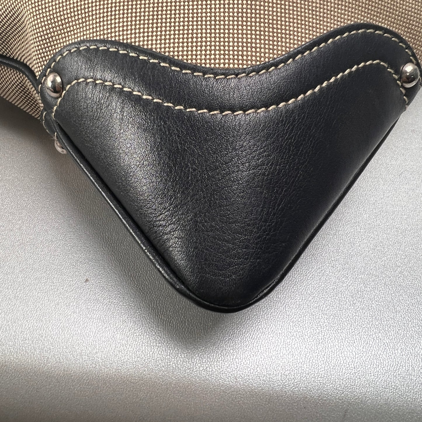 Prada Multicolor Shoulder Bags A-14667