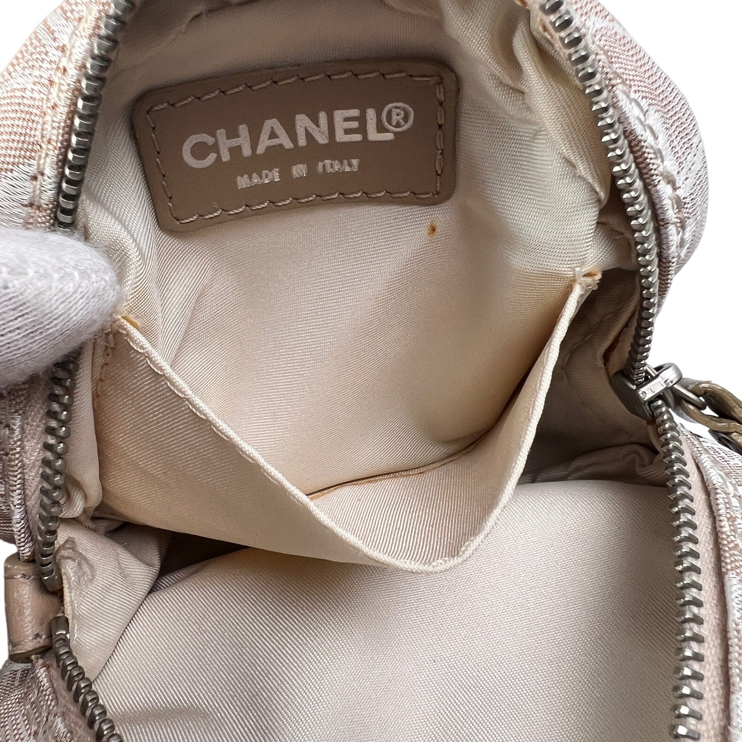 Chanel Multicolor Pouches A-14669