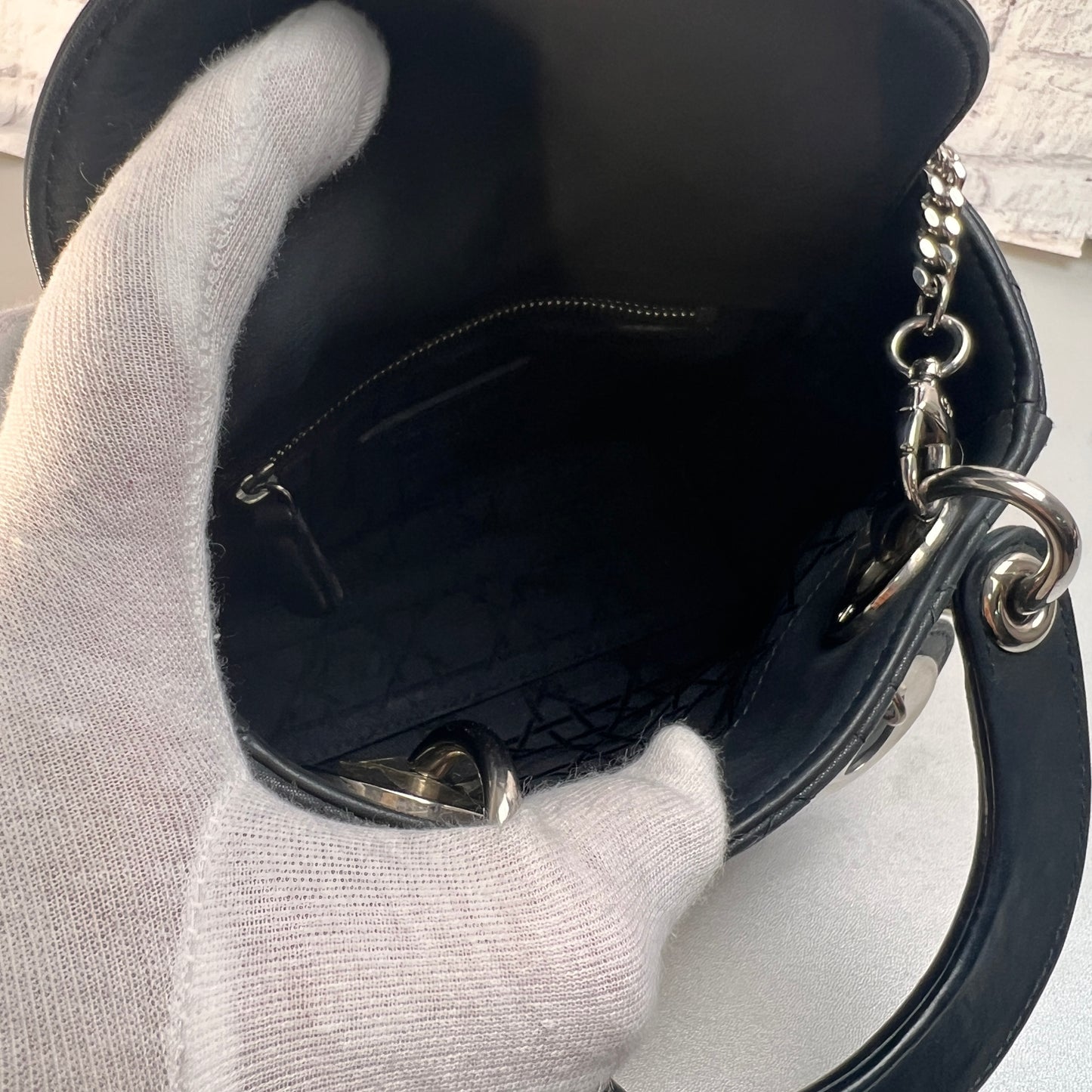 Dior Black Handle Bags A-14672