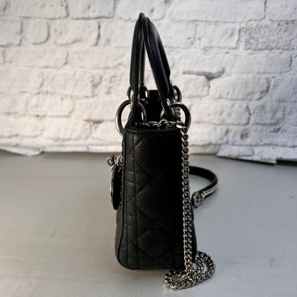 Dior Black Handle Bags A-14672