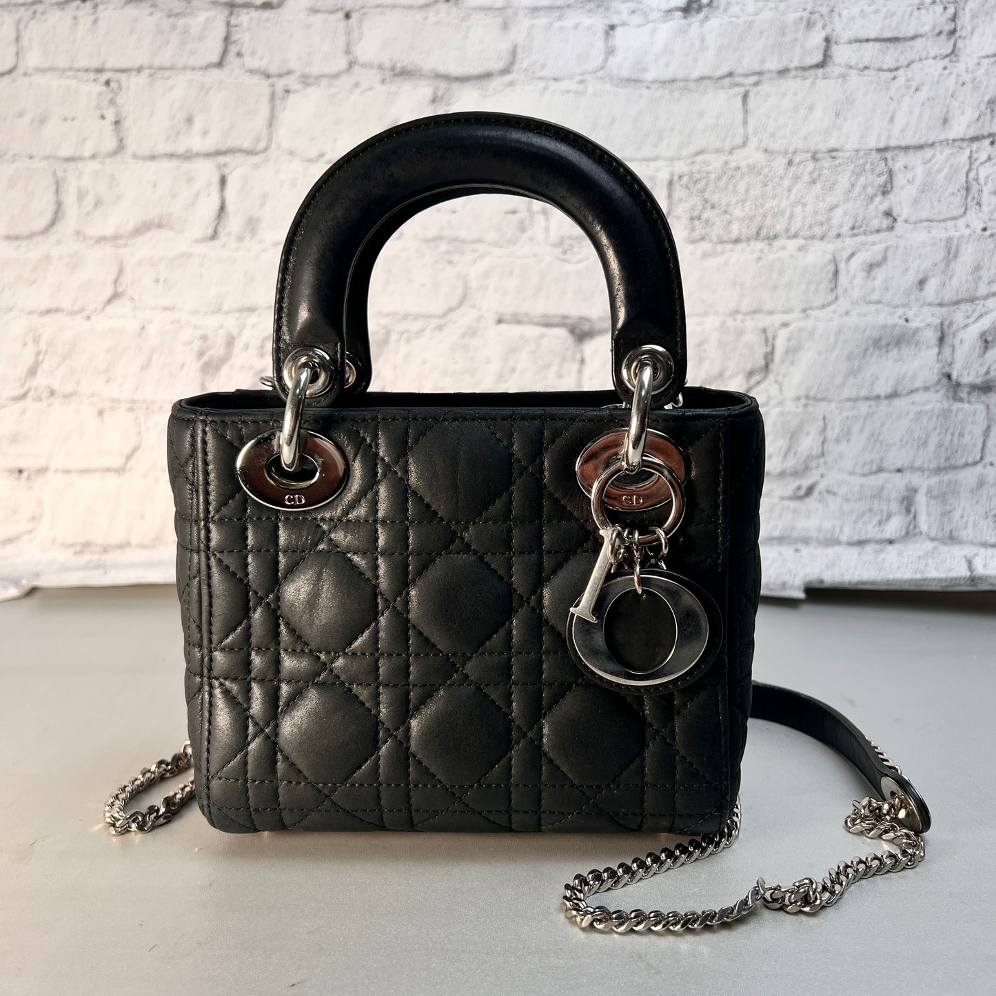 Dior Black Handle Bags A-14672