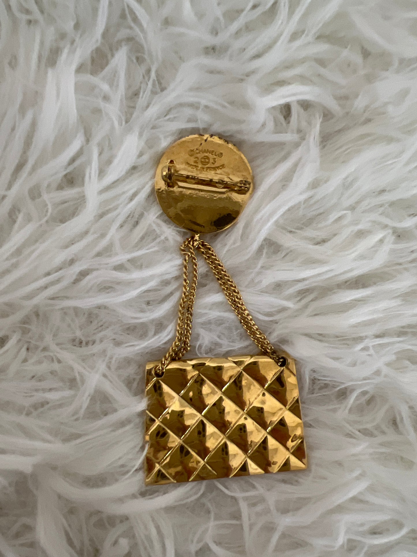 Chanel Gold Small goods A-14680