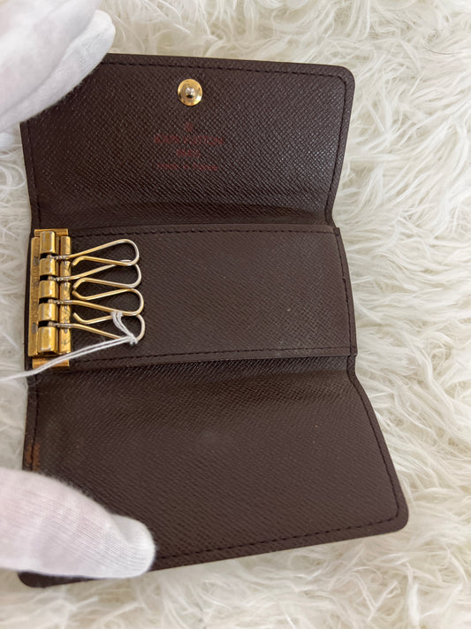 Louis Vuitton Brown Wallets A-14695