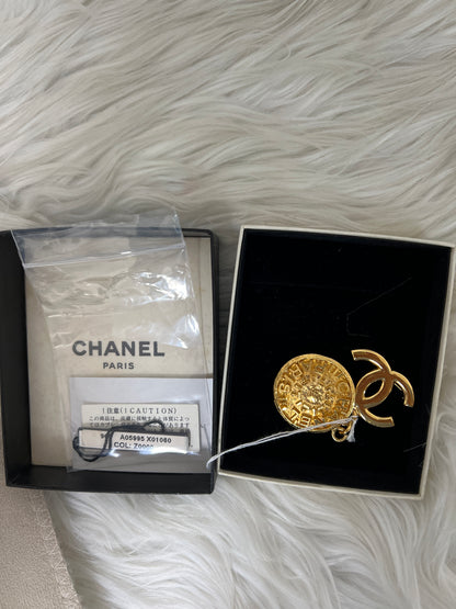Chanel Earrings A-14701