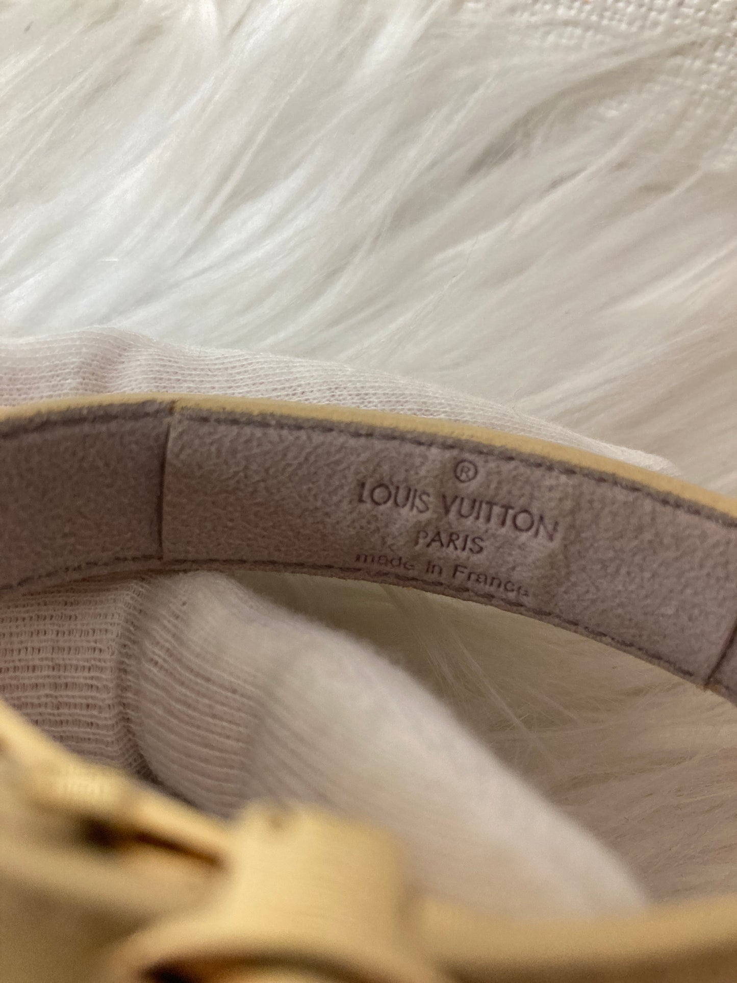 Louis Vuitton Small goods A-14726