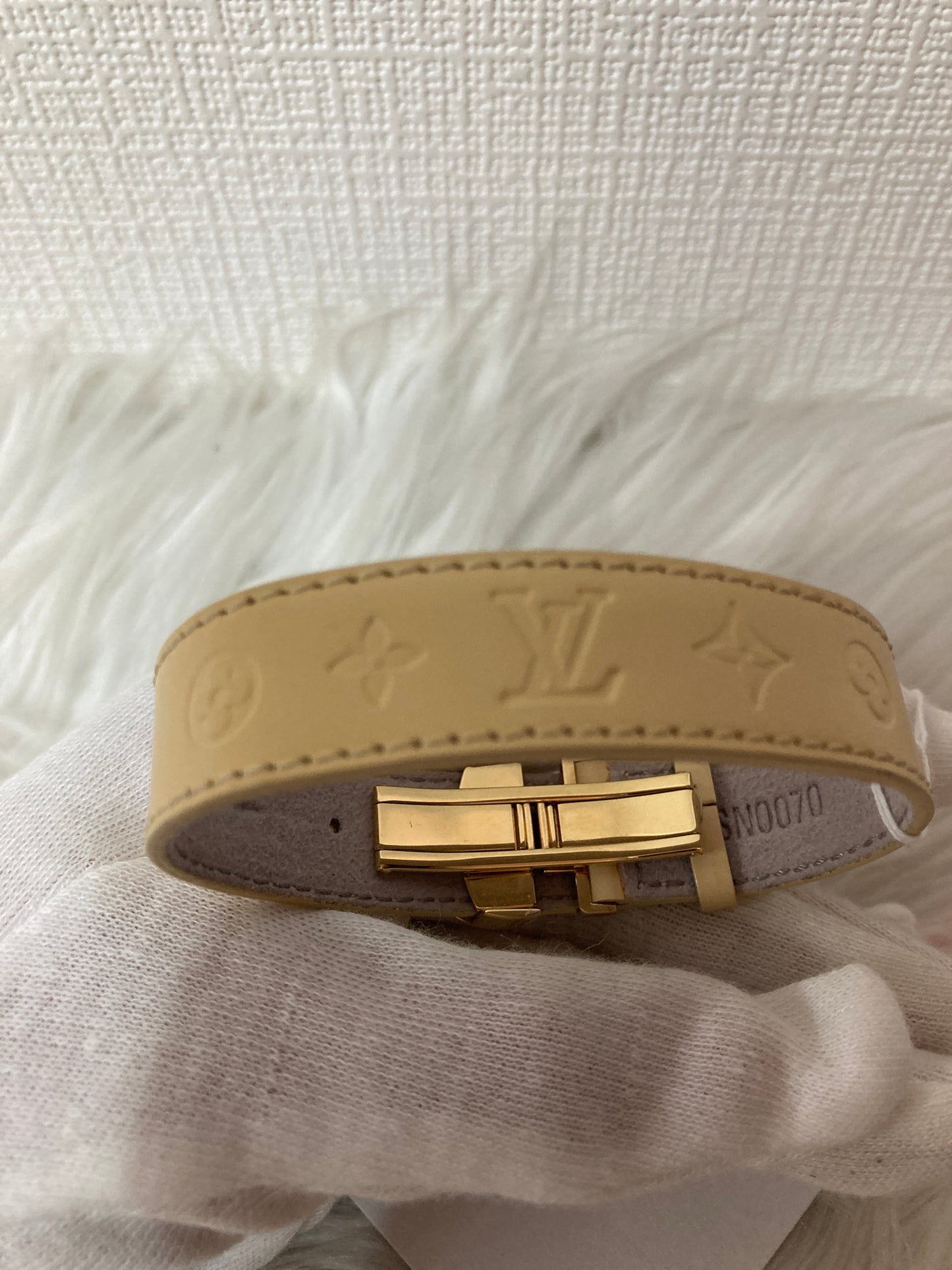 Louis Vuitton Small goods A-14726