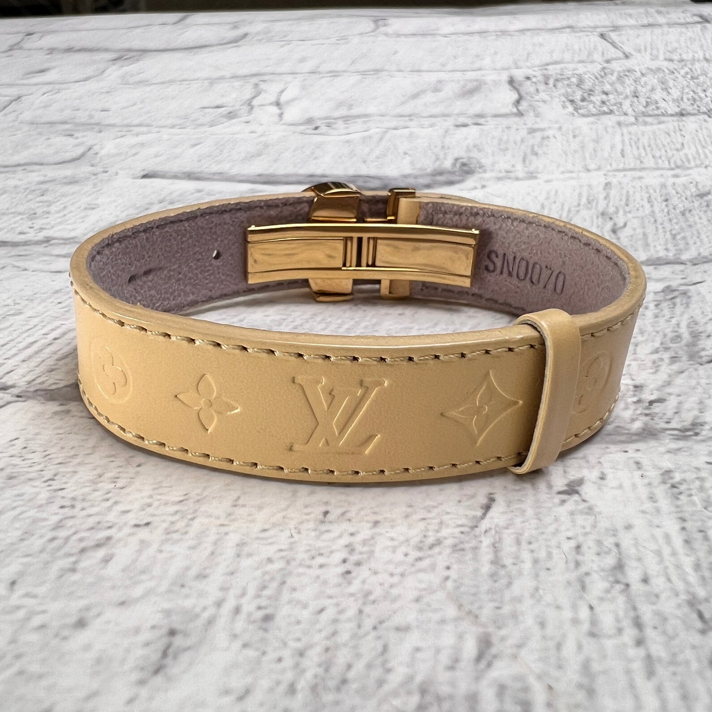 Louis Vuitton Small goods A-14726