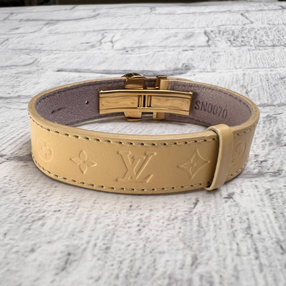 Louis Vuitton Small goods A-14726