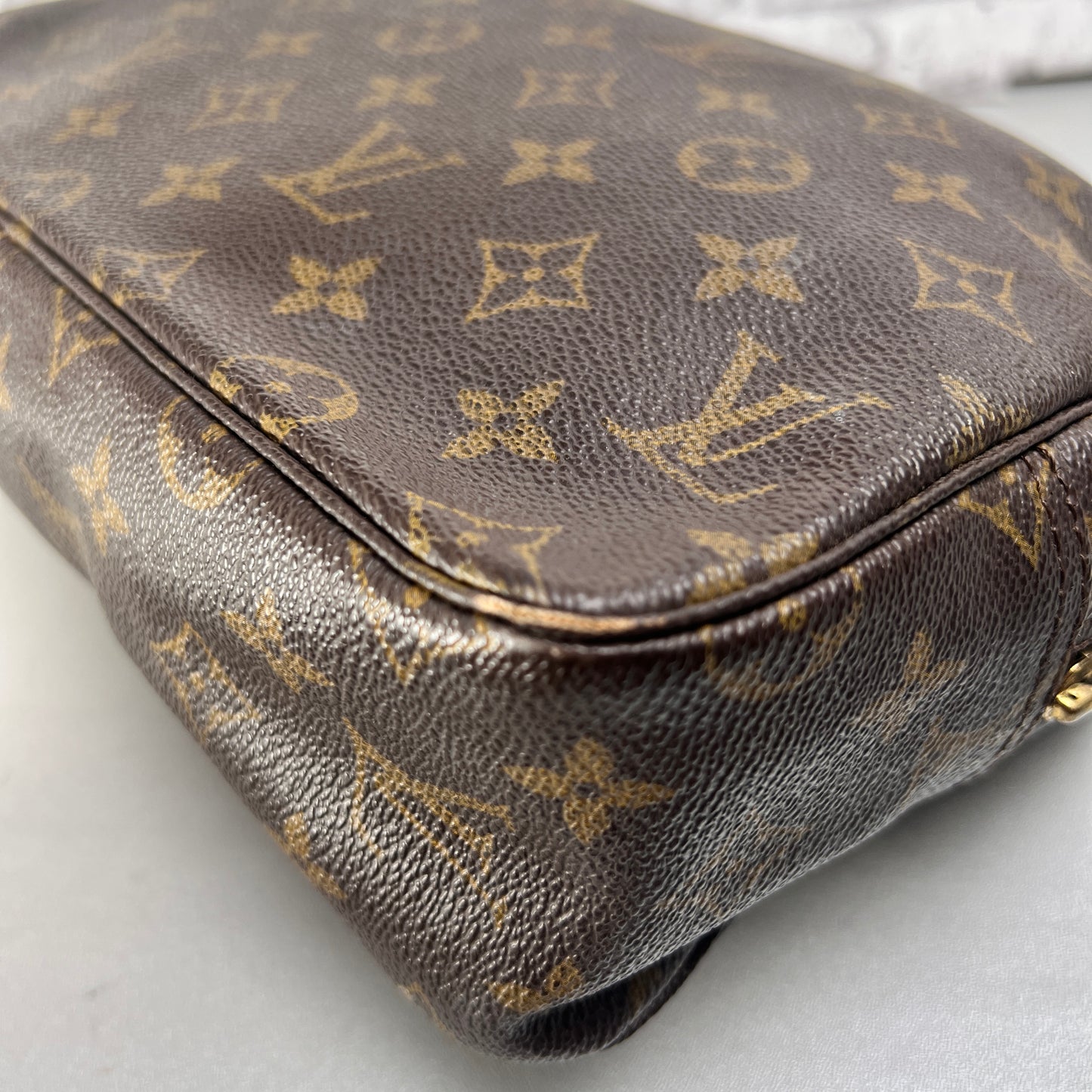 Louis Vuitton Pouches A-14727