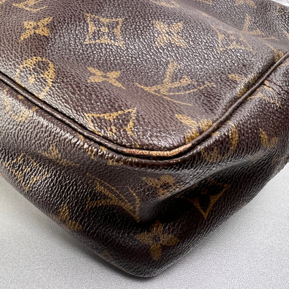Louis Vuitton Pouches A-14727