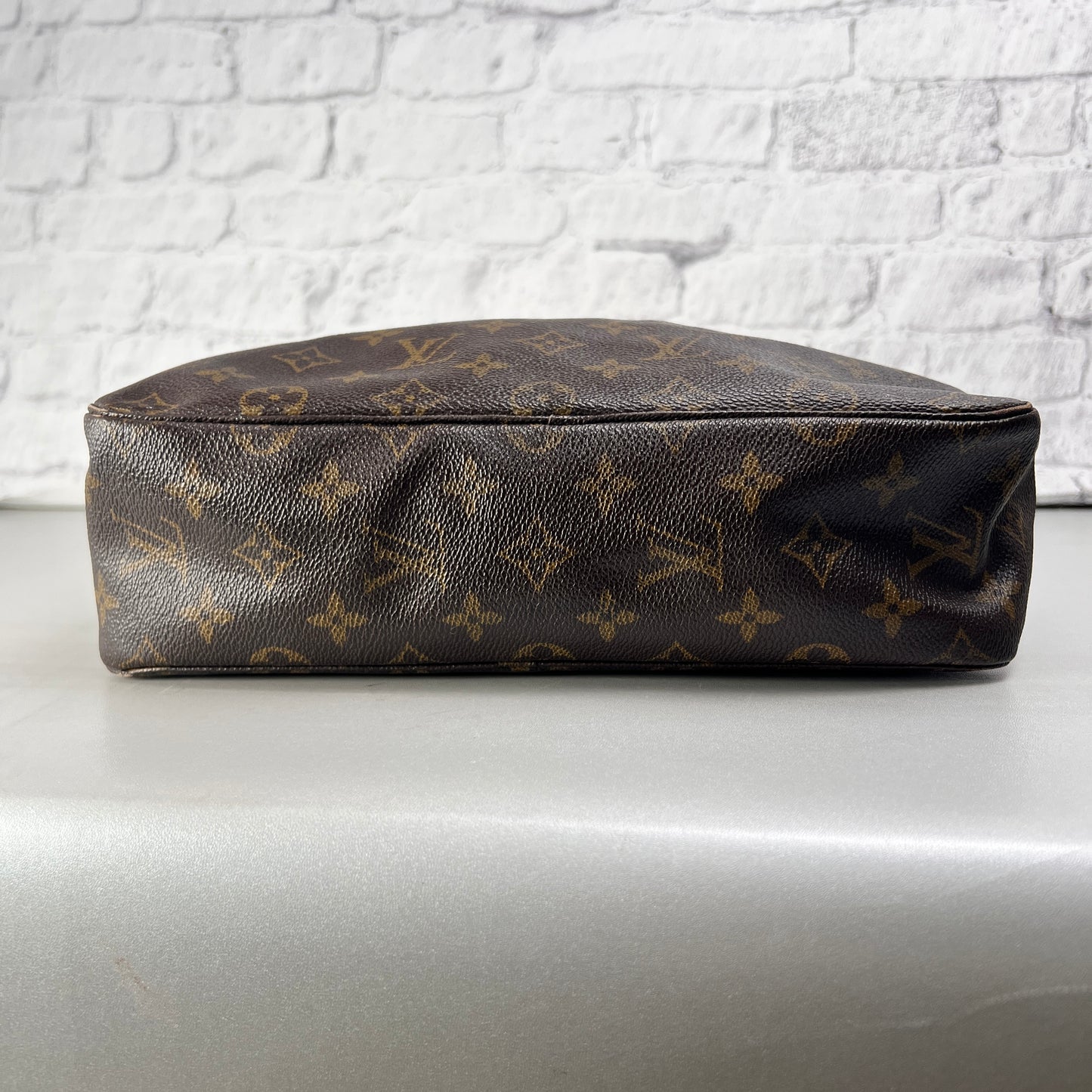 Louis Vuitton Pouches A-14727
