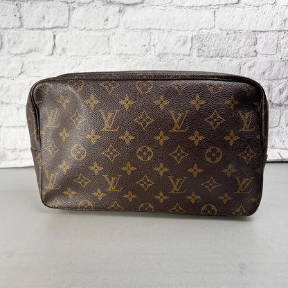 Louis Vuitton Pouches A-14727