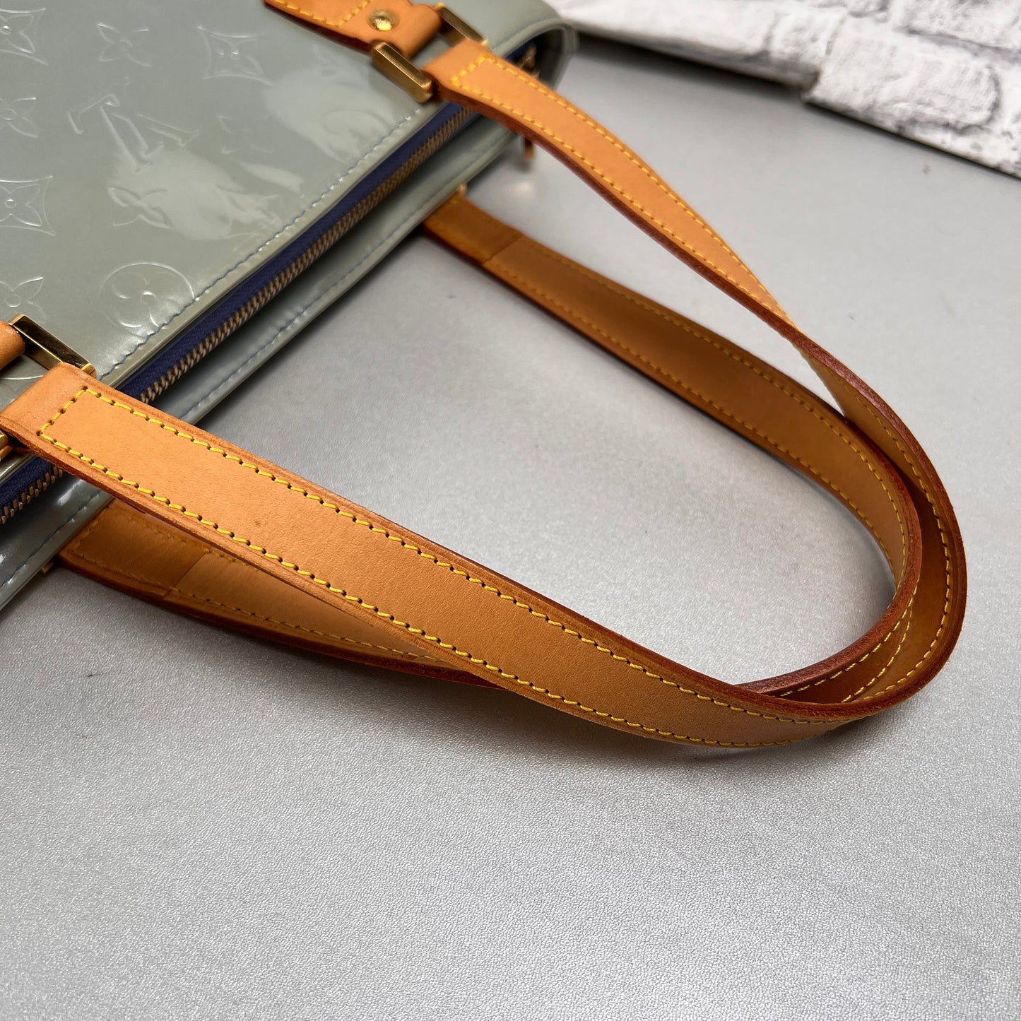 Louis Vuitton Tote Bags A-14729