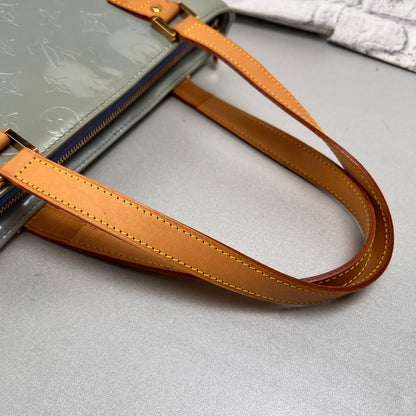 Louis Vuitton Tote Bags A-14729