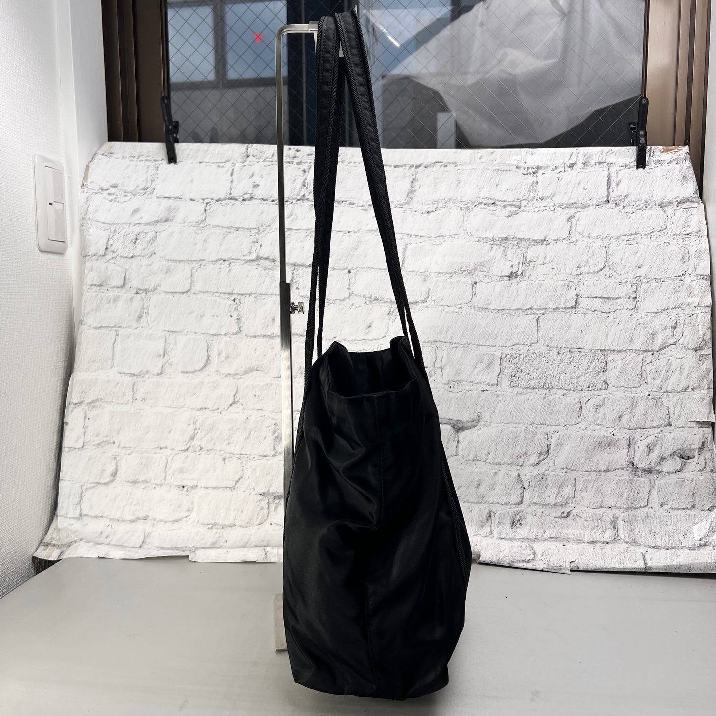 Prada Black Tote Bags A-14735