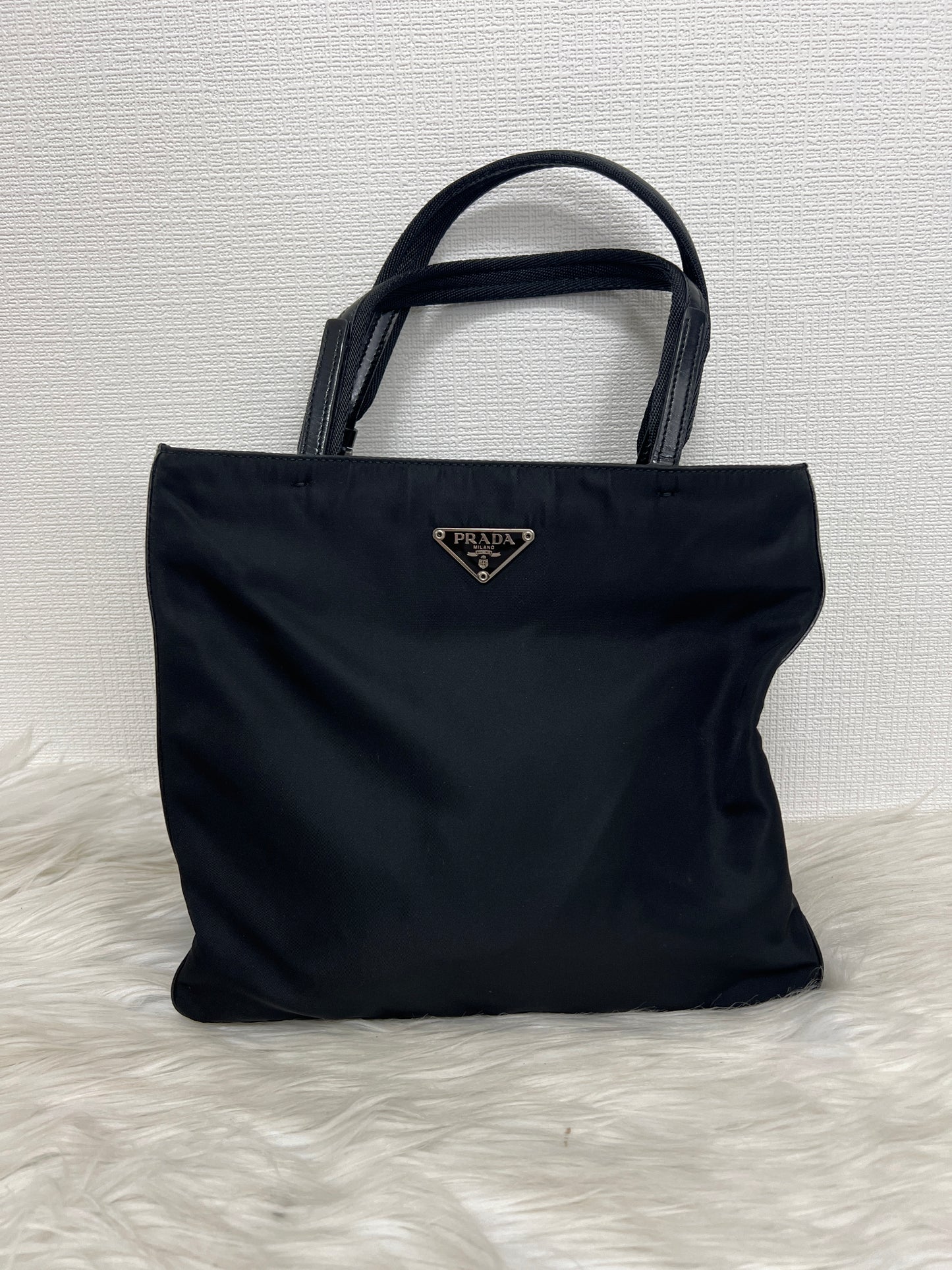 Prada Handle Bags A-14751