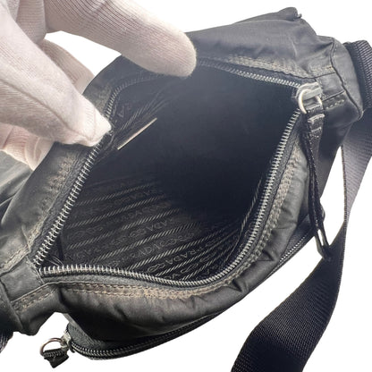 Prada Black Shoulder Bags A-14757