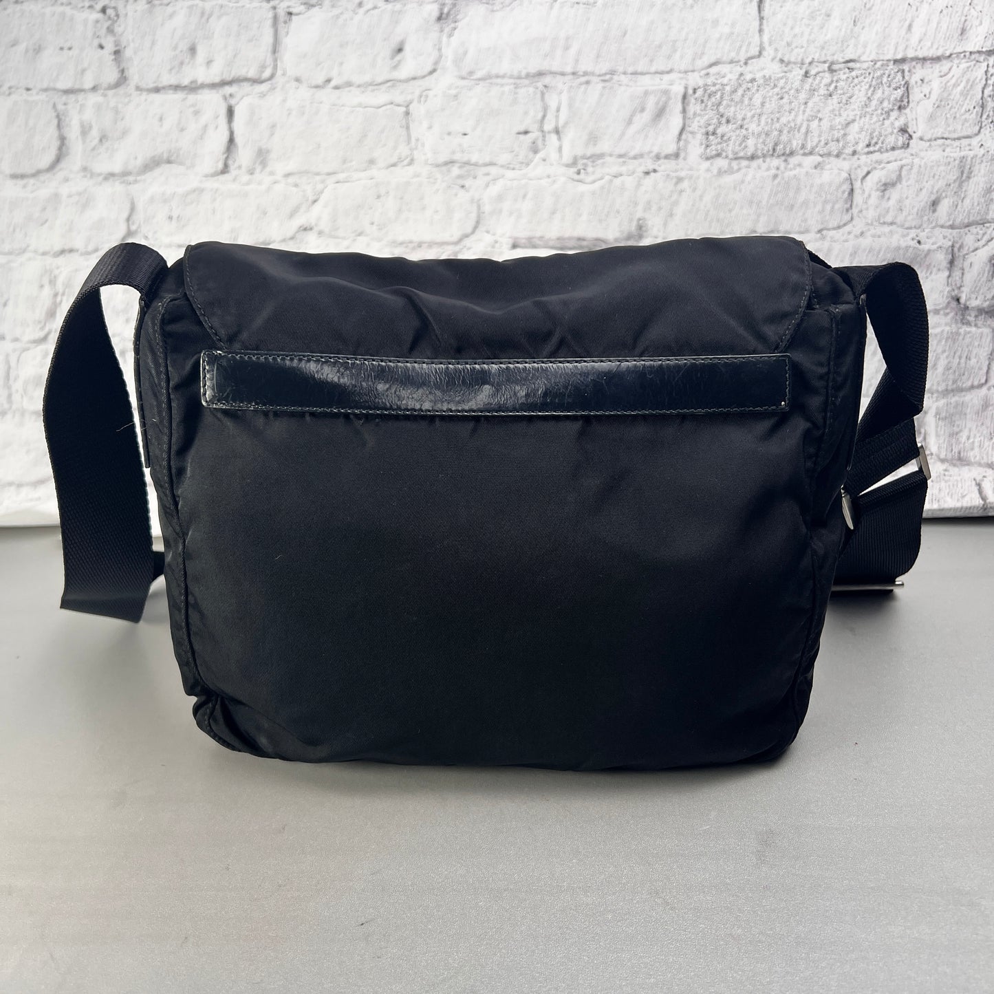 Prada Black Shoulder Bags A-14757