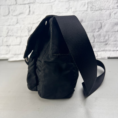 Prada Black Shoulder Bags A-14757