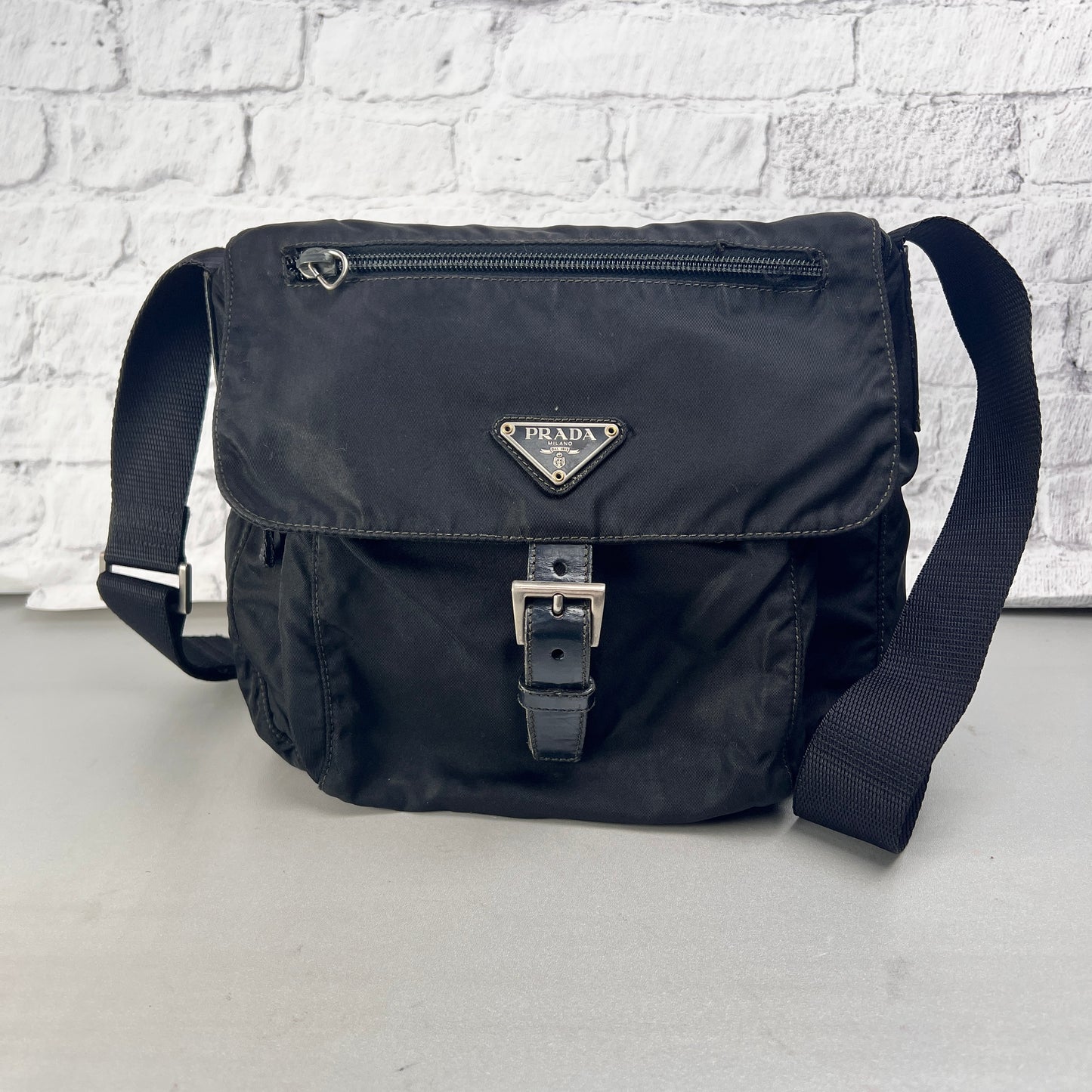 Prada Black Shoulder Bags A-14757