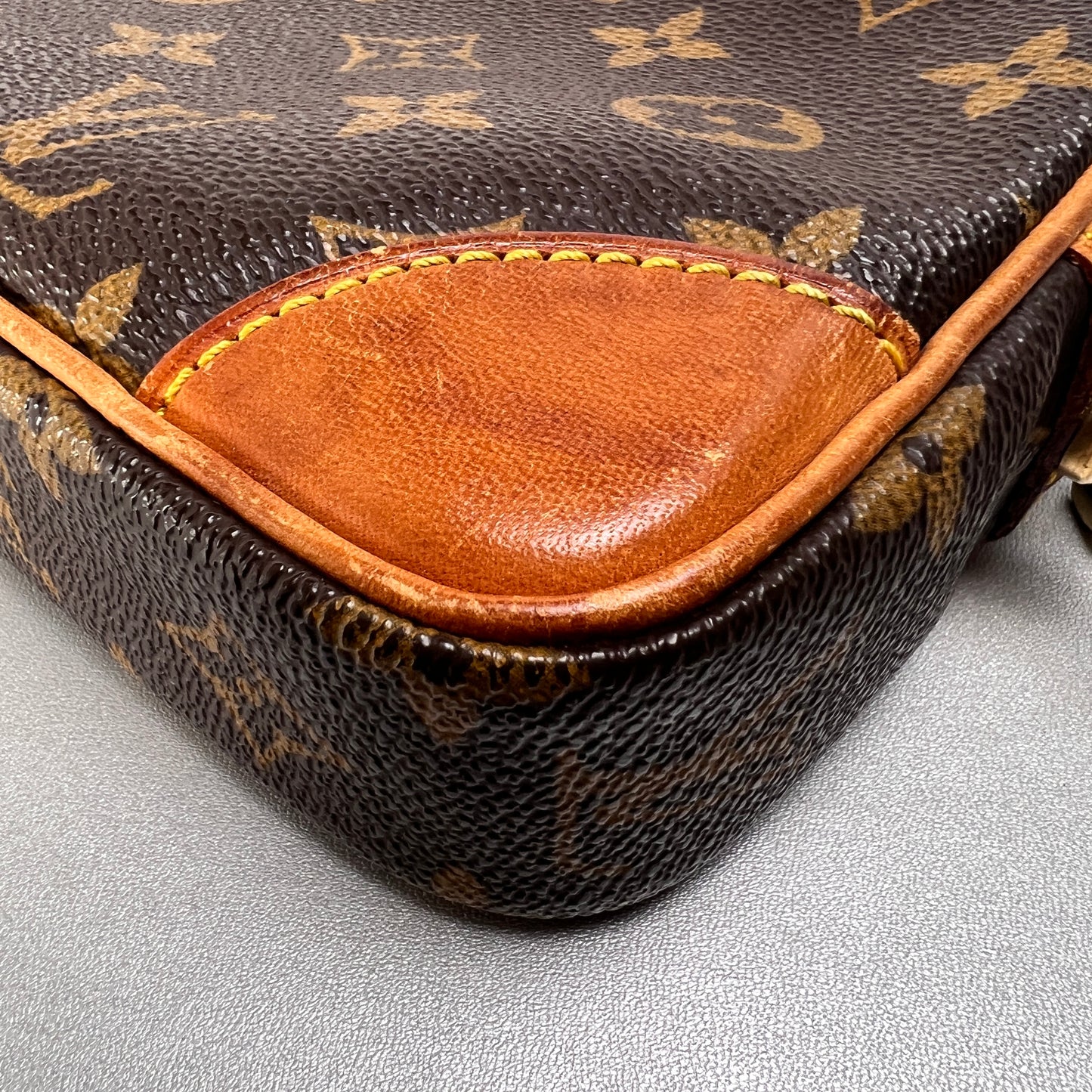 Louis Vuitton Pouches A-14759