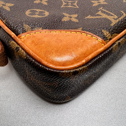 Louis Vuitton Pouches A-14759