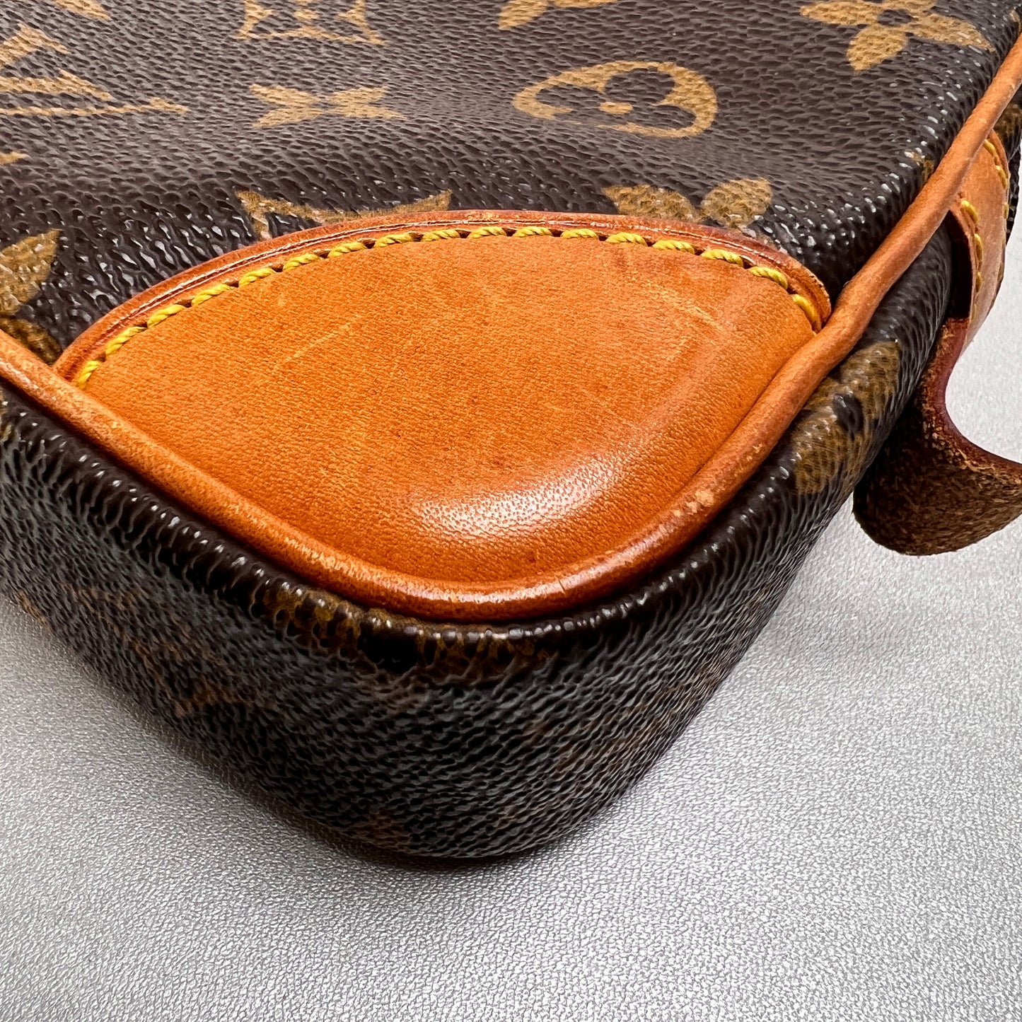 Louis Vuitton Pouches A-14759
