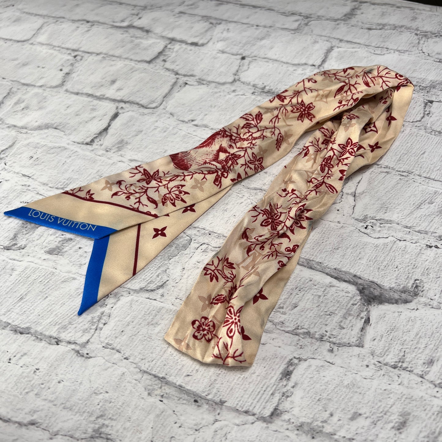 Louis Vuitton Scarves A-14775