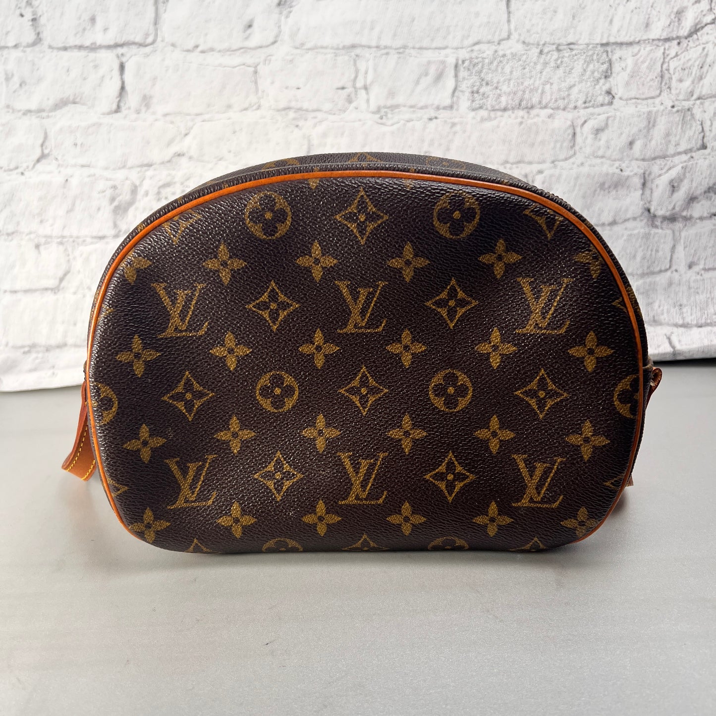 Louis Vuitton Handle Bags A-14780