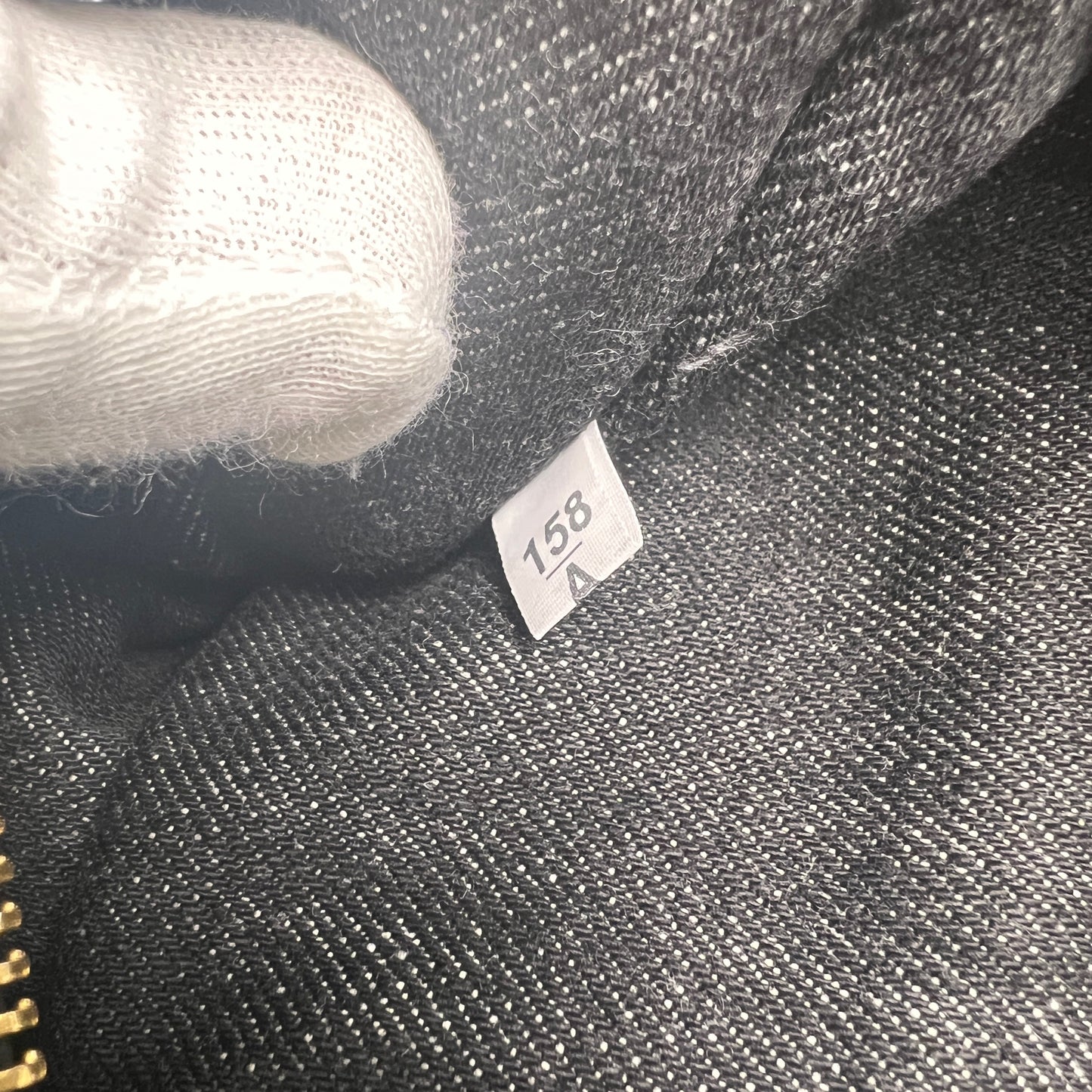 Prada Tote Bags A-14791