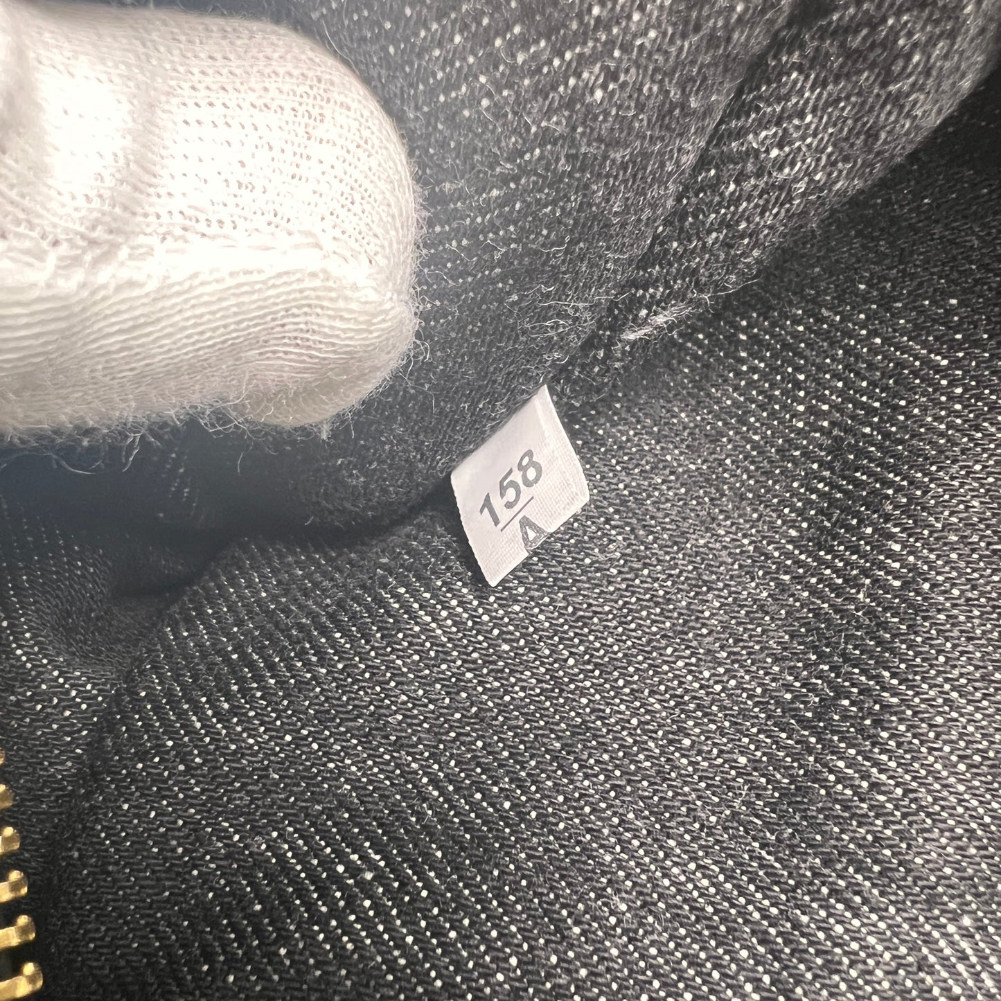Prada Tote Bags A-14791