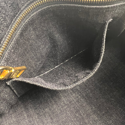 Prada Tote Bags A-14791