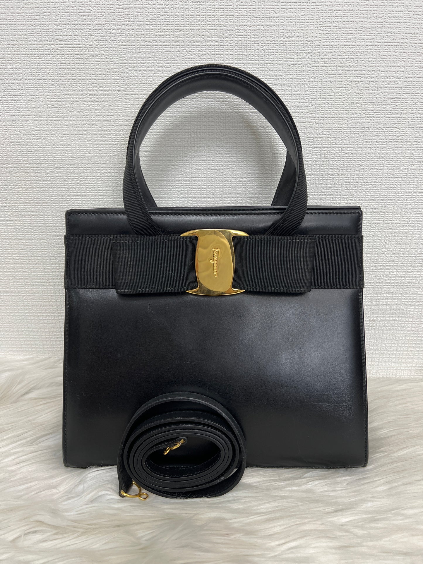 Ferragamo Handle Bags A-14792