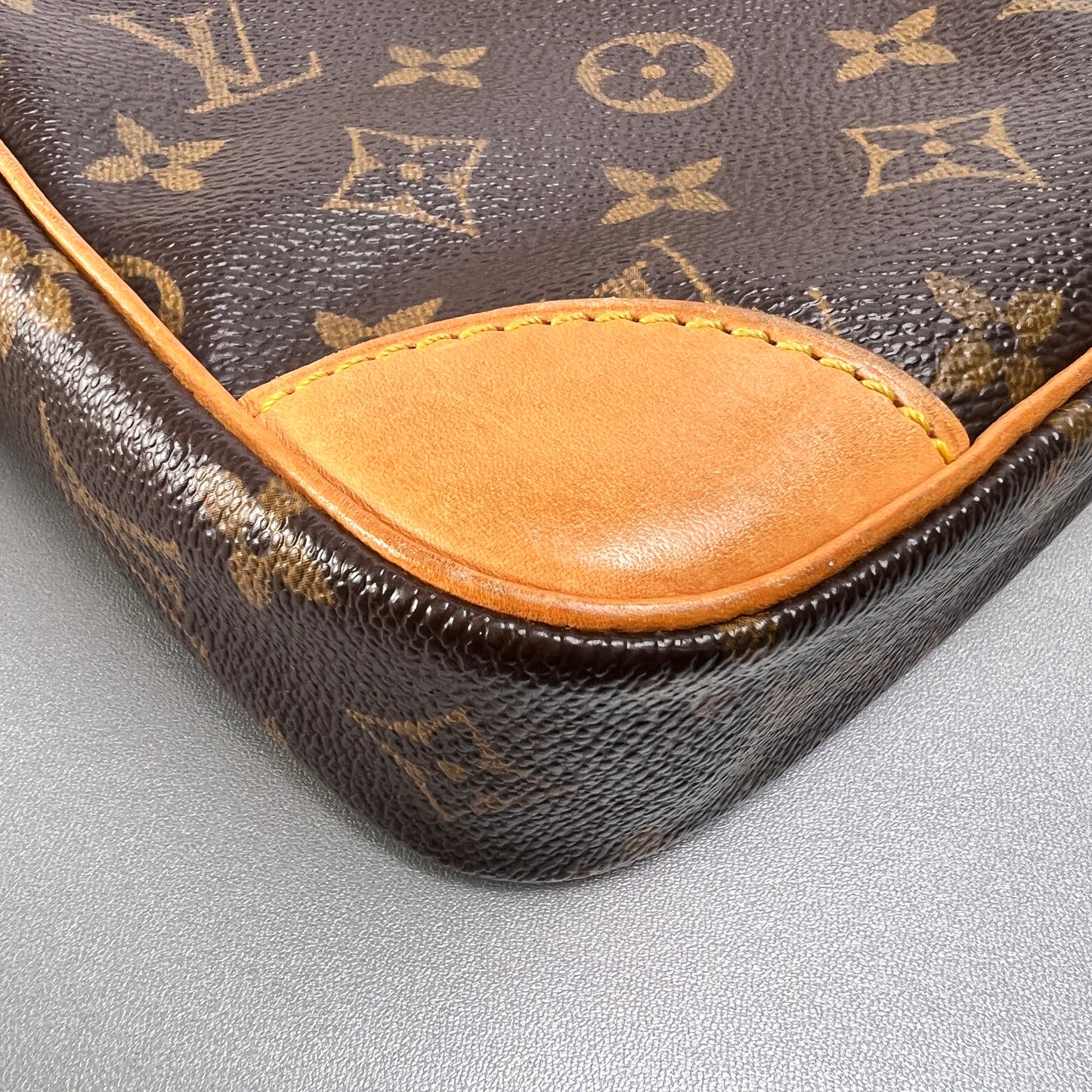 ルイ・ヴィトン Shoulder Bags A-14827