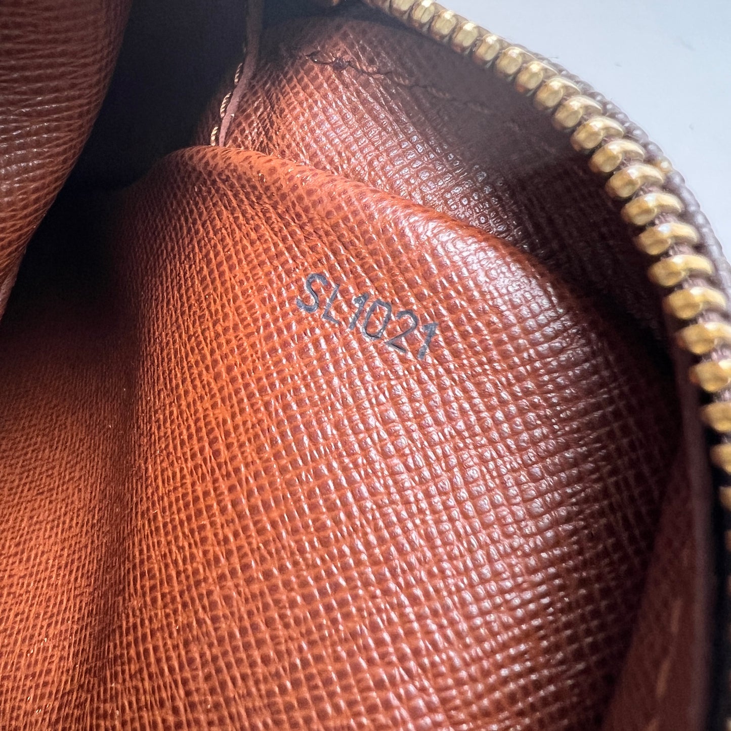 ルイ・ヴィトン Shoulder Bags A-14828