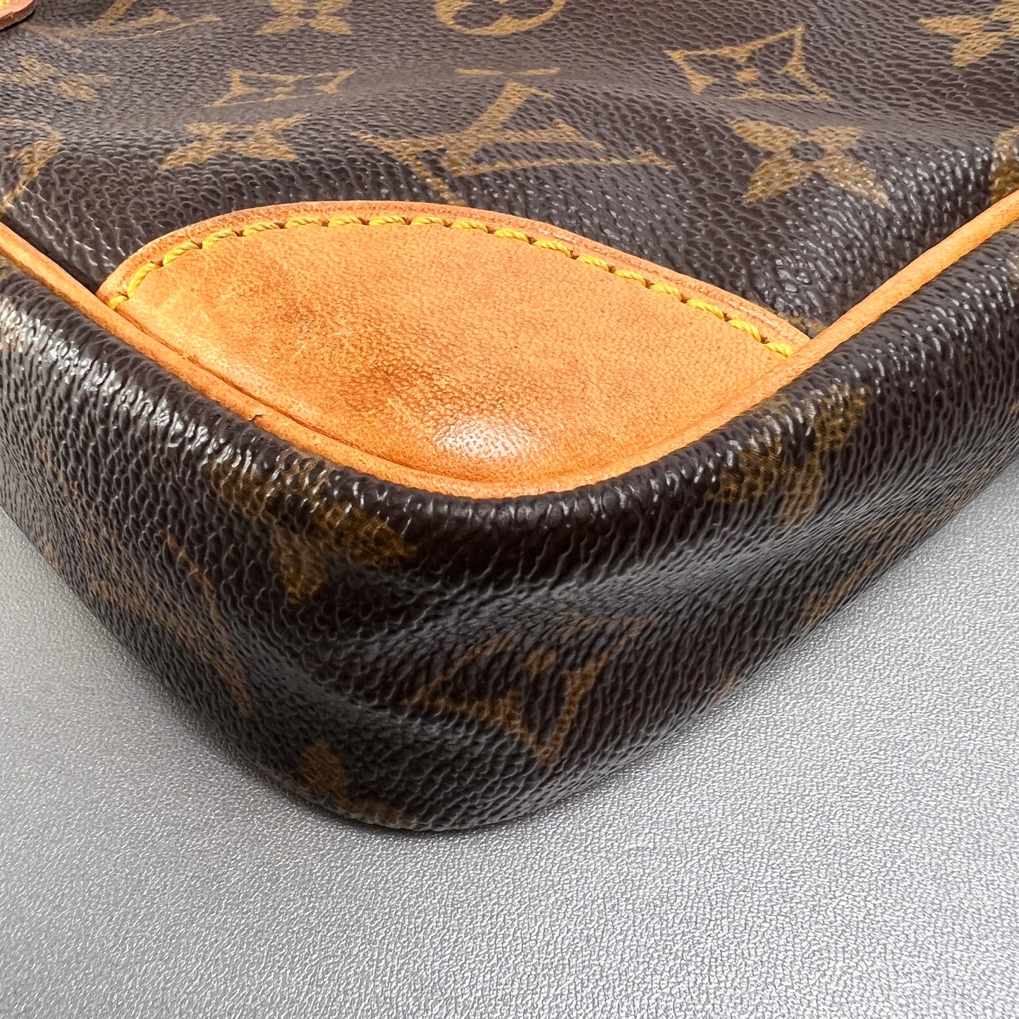 ルイ・ヴィトン Shoulder Bags A-14828