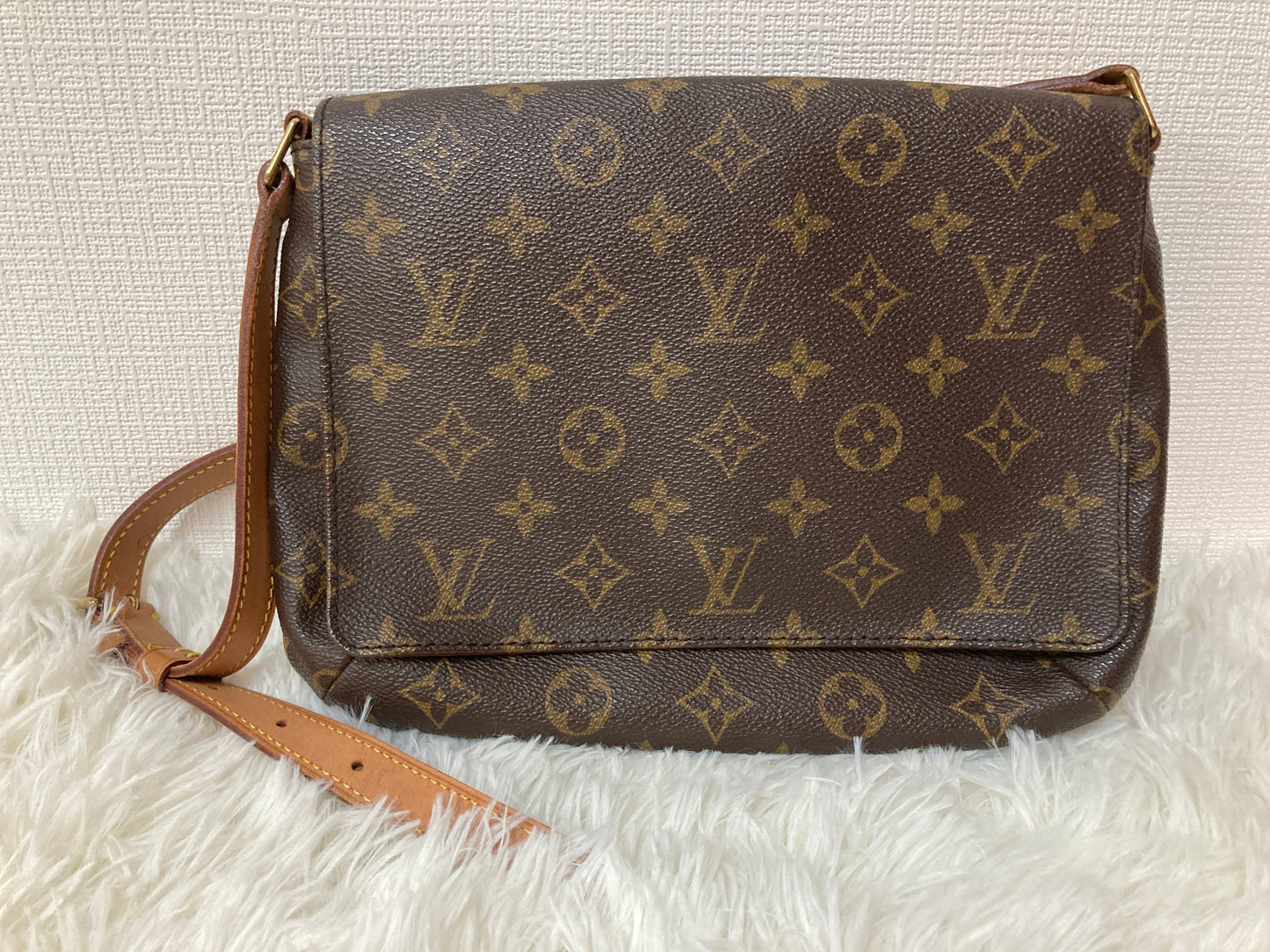 ルイ・ヴィトン Shoulder Bags A-14835