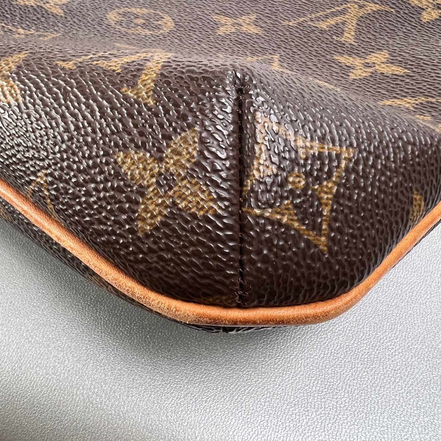 ルイ・ヴィトン Shoulder Bags A-14835