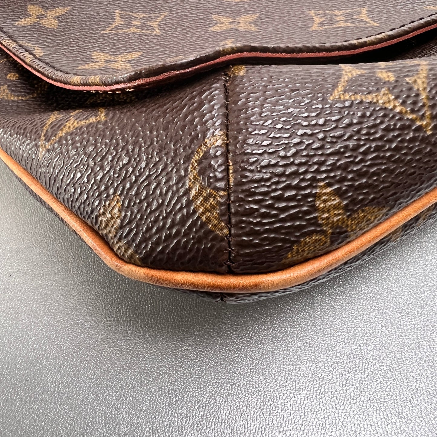 ルイ・ヴィトン Shoulder Bags A-14835