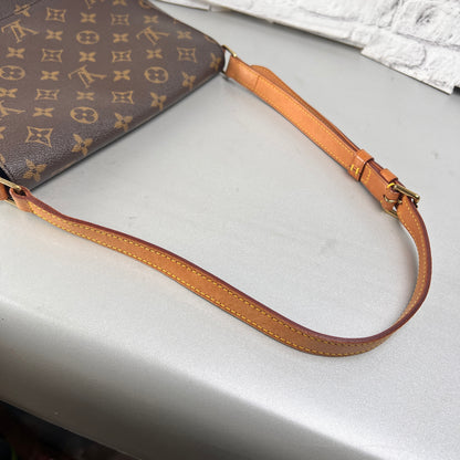 ルイ・ヴィトン Shoulder Bags A-14835